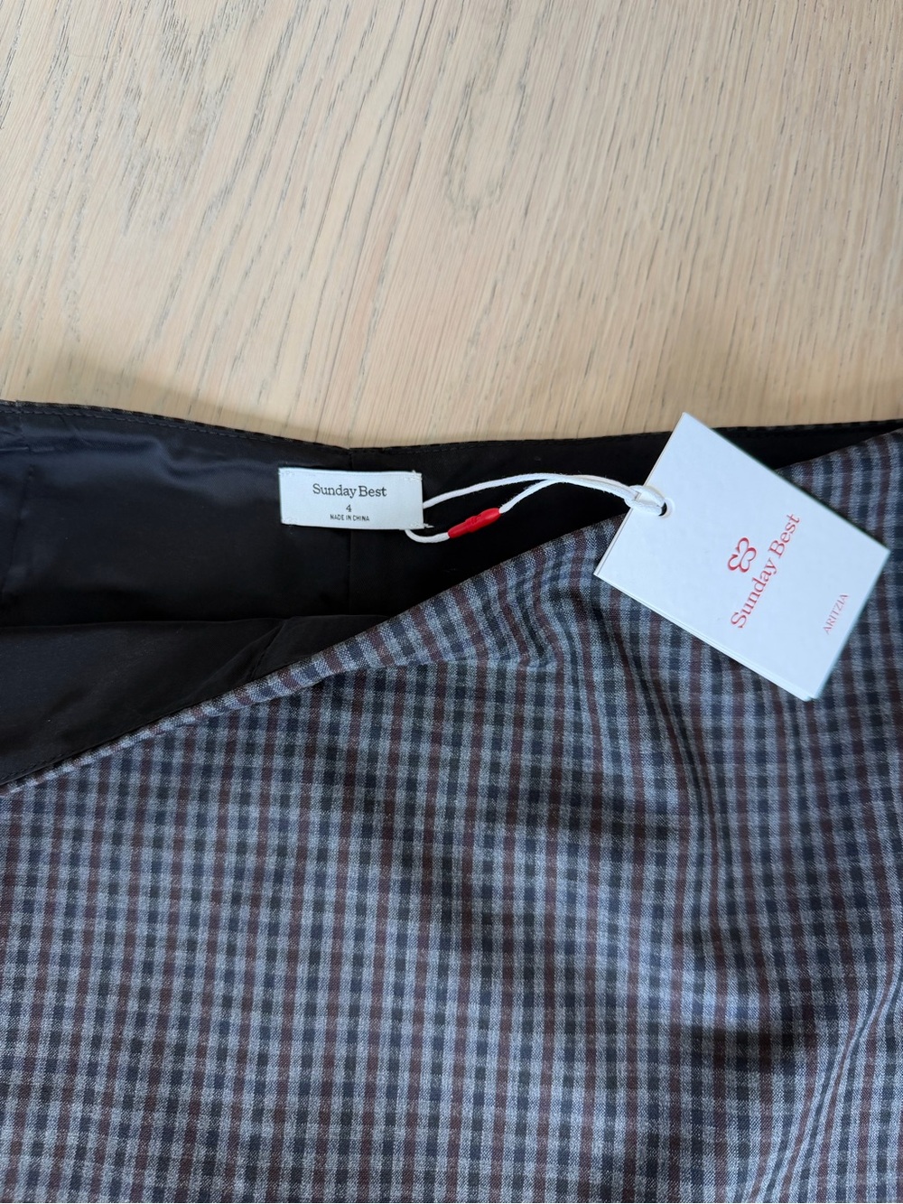 Aritzia Flame Mini Skort Liliana checkered - Picture 5 of 8
